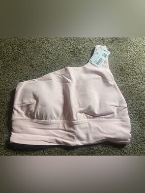 Lululemon align asymmetrical bra C/D